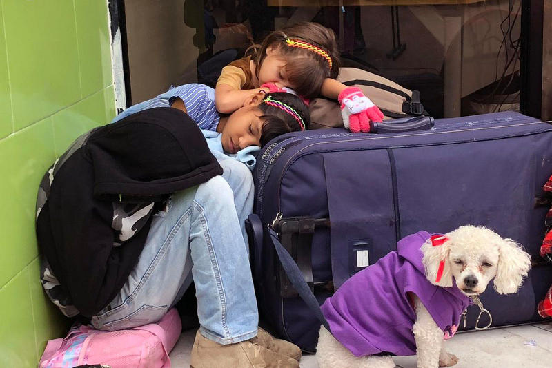 MIGRANTS