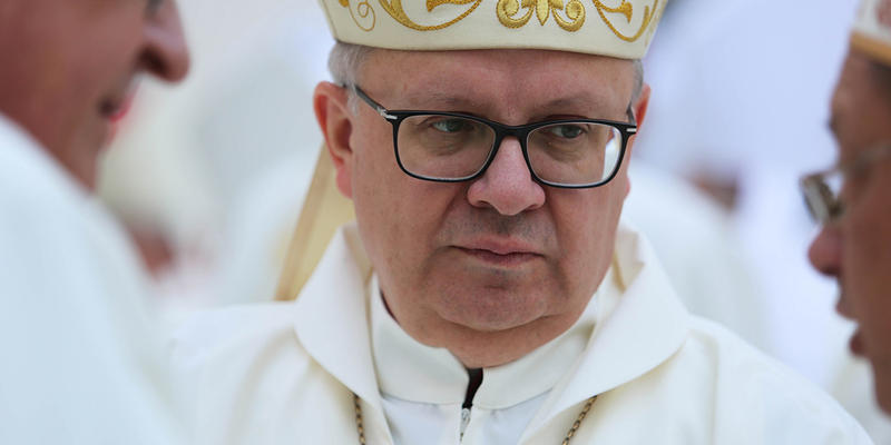 BISKUP ANDRZEJ CZAJA