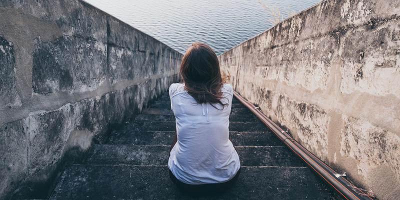 SAD,WOMAN,OCEAN