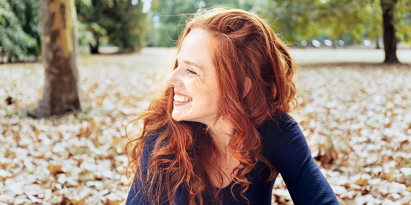 SMILING WOMAN