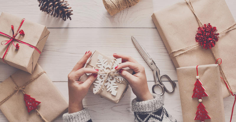 CHRISTMAS WRAP