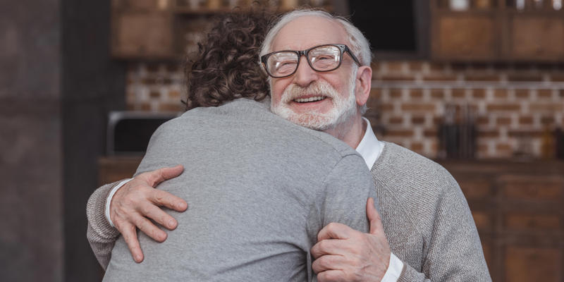 HUG SON