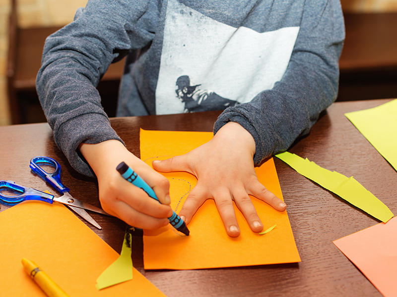 TRACING HAND