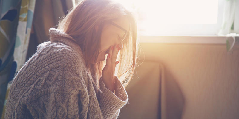 WOMAN,SLEEP,FATIGUE