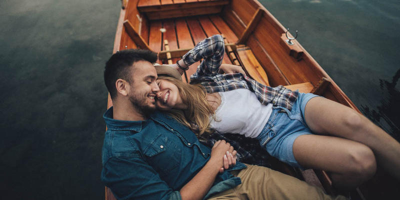 COUPLE