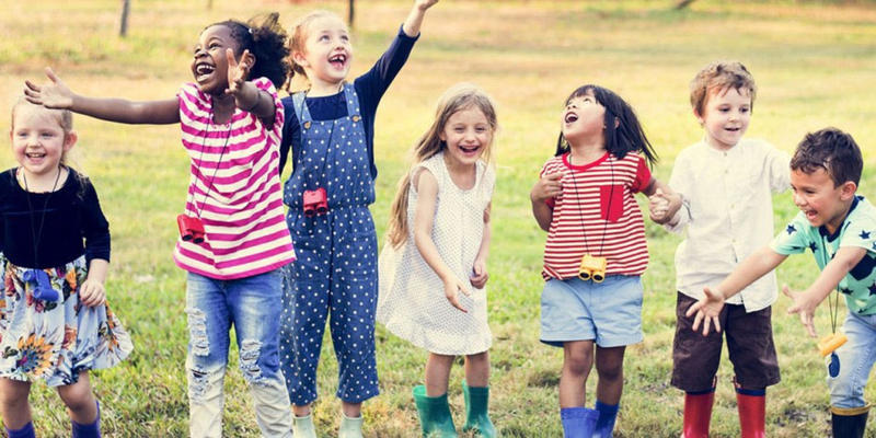 web3-kids-example-happy-smile-ideas-advice-gallery-shutterstock_616084637-rawpixel-com-ai