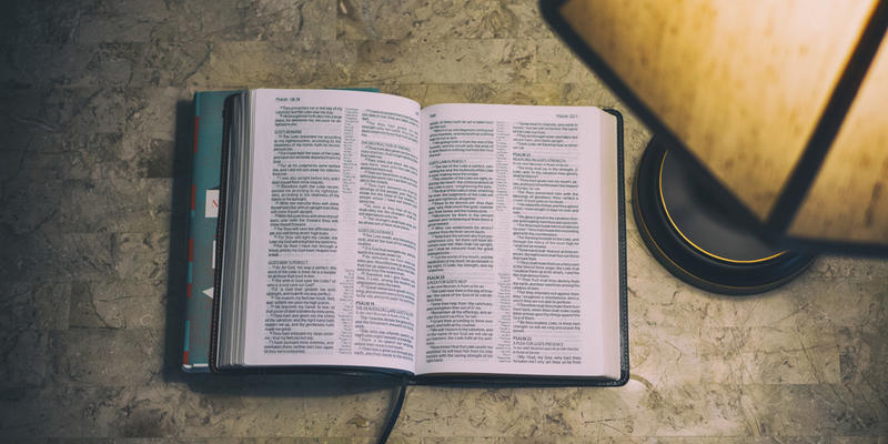 OPEN,BIBLE