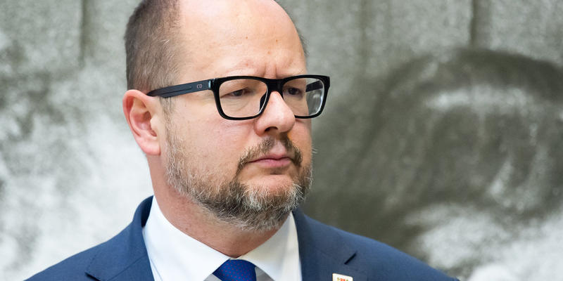 PAWEŁ ADAMOWICZ