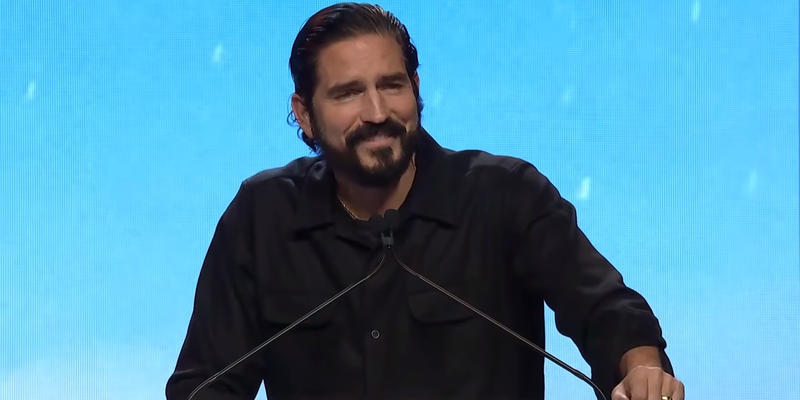 Jim Caviezel