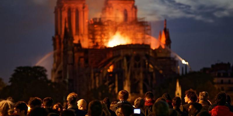 NOTRE DAME, FIRE, PEOPLE