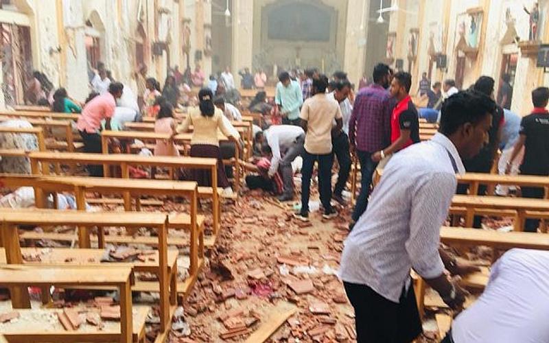 WEB3-SRI-LANKA-BOMBE-ATTACCHI-CRISTIANI-PASQUA
