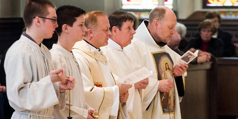 DIVINE MERCY SUNDAY MASS
