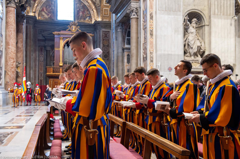 SWISS GUARD HOLY MASS OATH