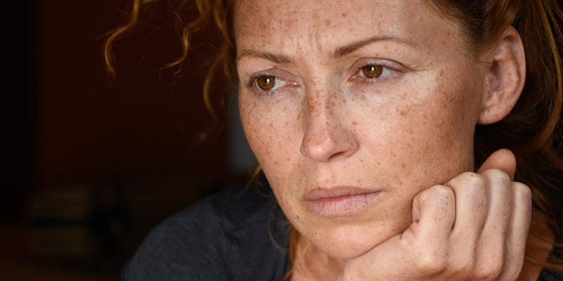 STRESSED WOMAN
