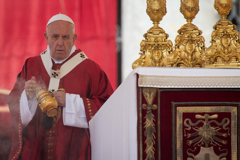 POPE HOLY MASS PENTECOST