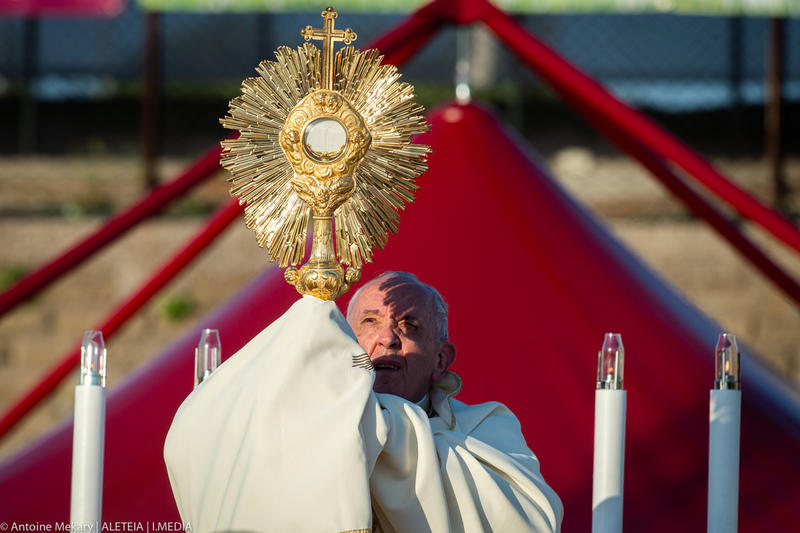 POPE CORPUS DOMINI