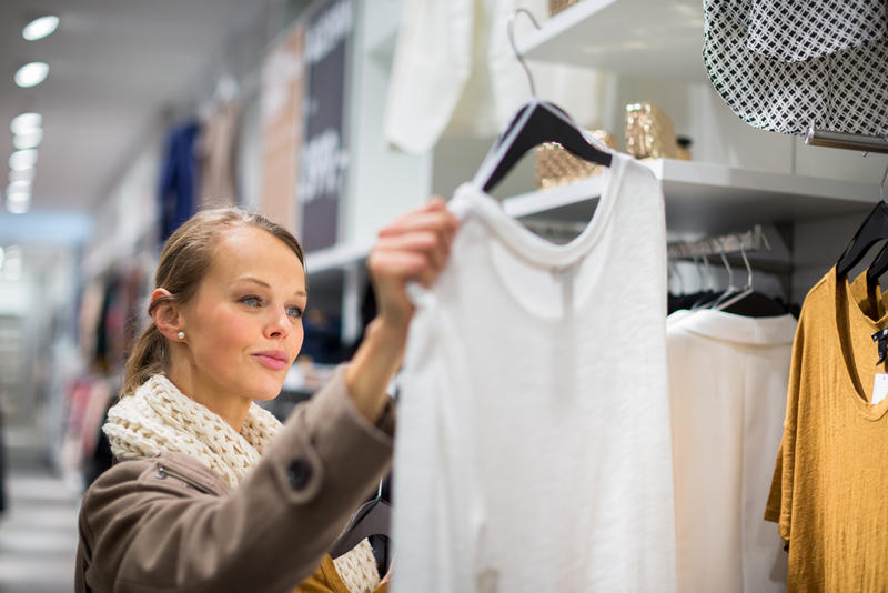 WOMAN, SHOPPING, DRESS