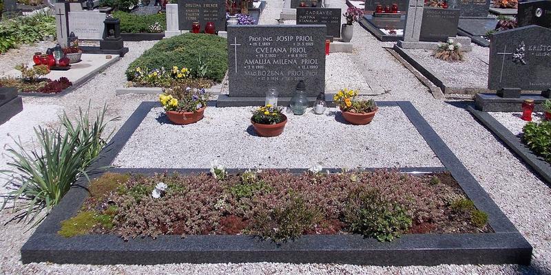 CVETANA PRIOL GRAVE