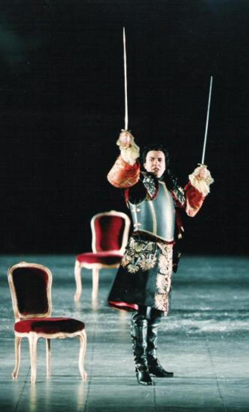 2338442opera-de-paris-hippolyte-et-aricie-de-rameau-thesee-001-jpg.jpg
