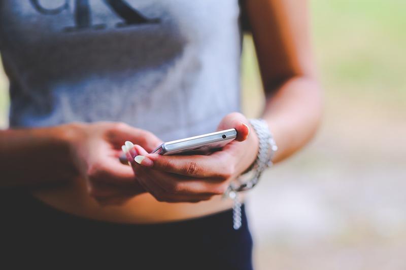 cell-phone.jpg