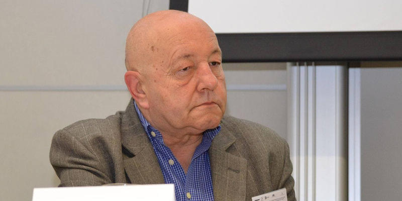 PAWEŁ ILECKI