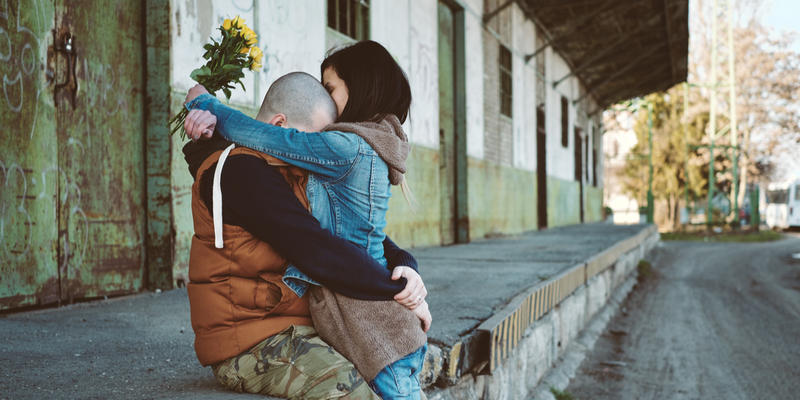 HUG