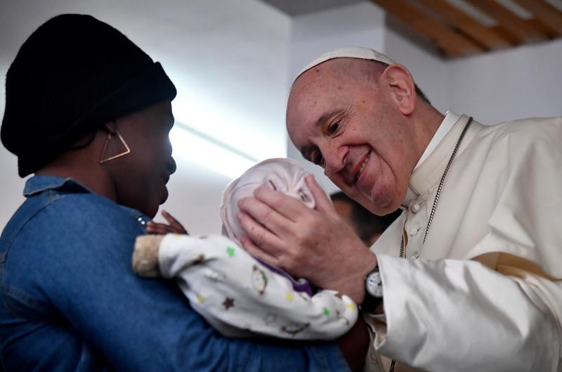 pope francis mozambique