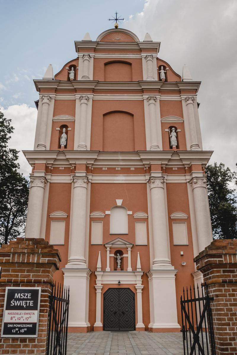 SANKTUARIUM W SKRZATUSZU