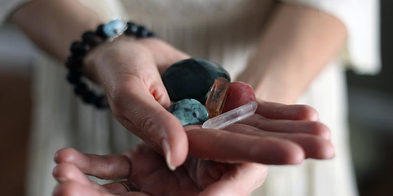 HEALING CRYSTALS