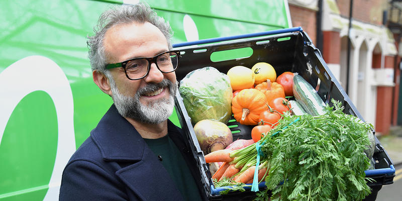 web3-food-for-soul-massimo-bottura-chef-the-felix-project.jpg - Aleteia.org - Italiano FOOD FOR SOUL MASSIMO BOTTURA