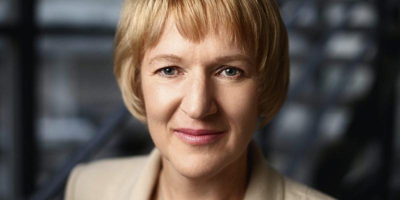 TANJA MLAKAR