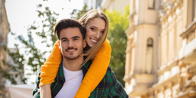 COUPLE