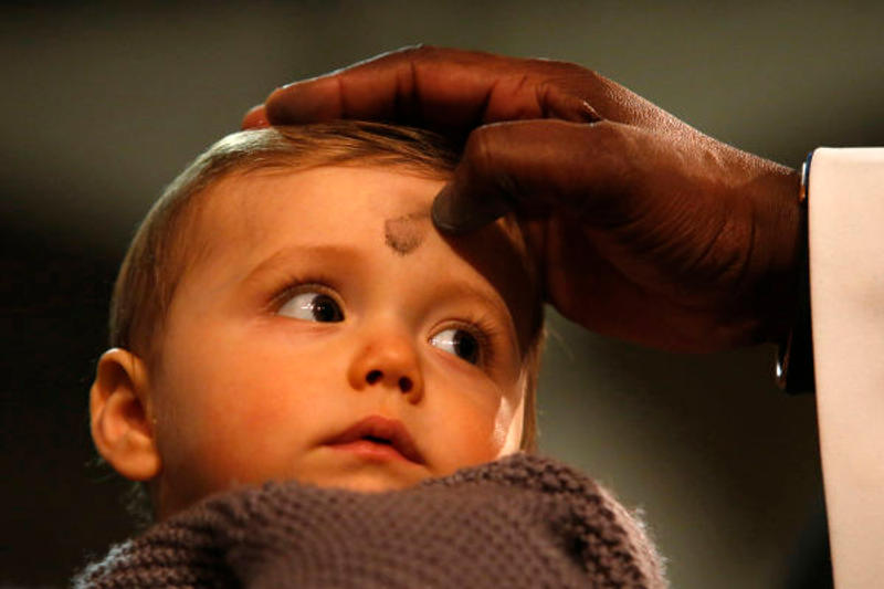 Enfant au mercredi des Cendres
