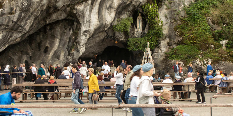 LOURDES