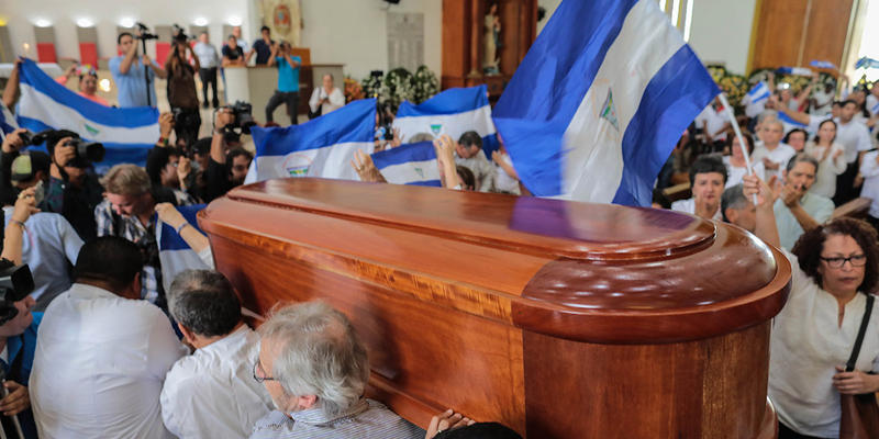 ERNESTO CARDENAL