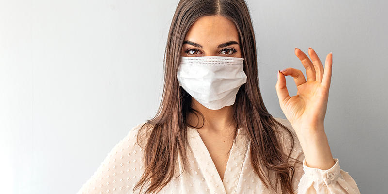 WEB3;WOMAN;MASK;COVID;OK;Shutterstock_1675203877;KS01