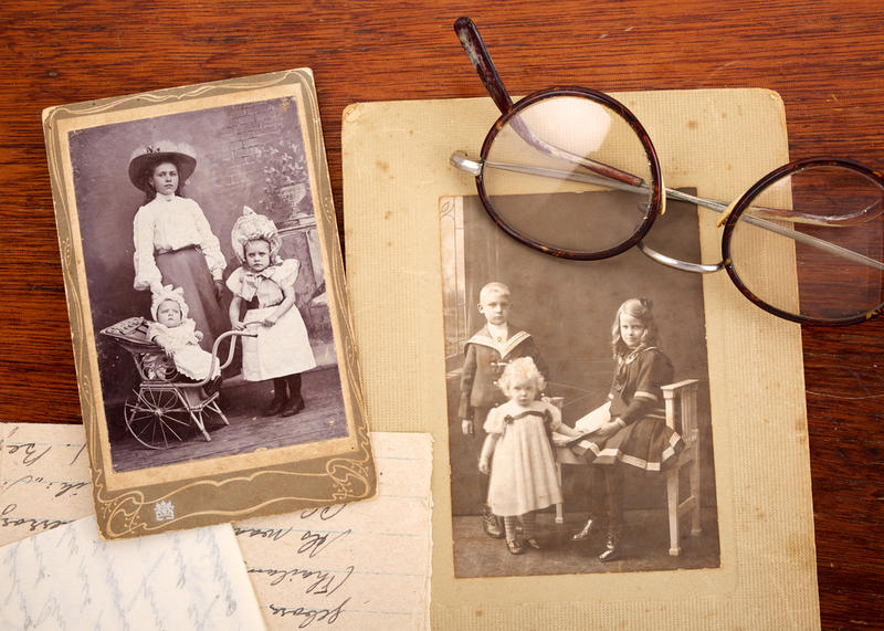 HISTORY FAMILY PHOTOS