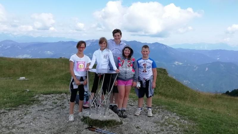 FAMILY PROŠT