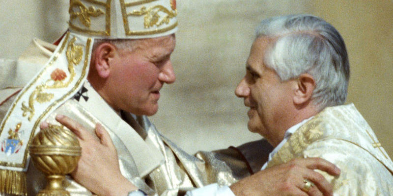 João Paulo II e o Cardeal Ratzinger