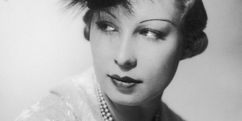 LENA ŻELICHOWSKA