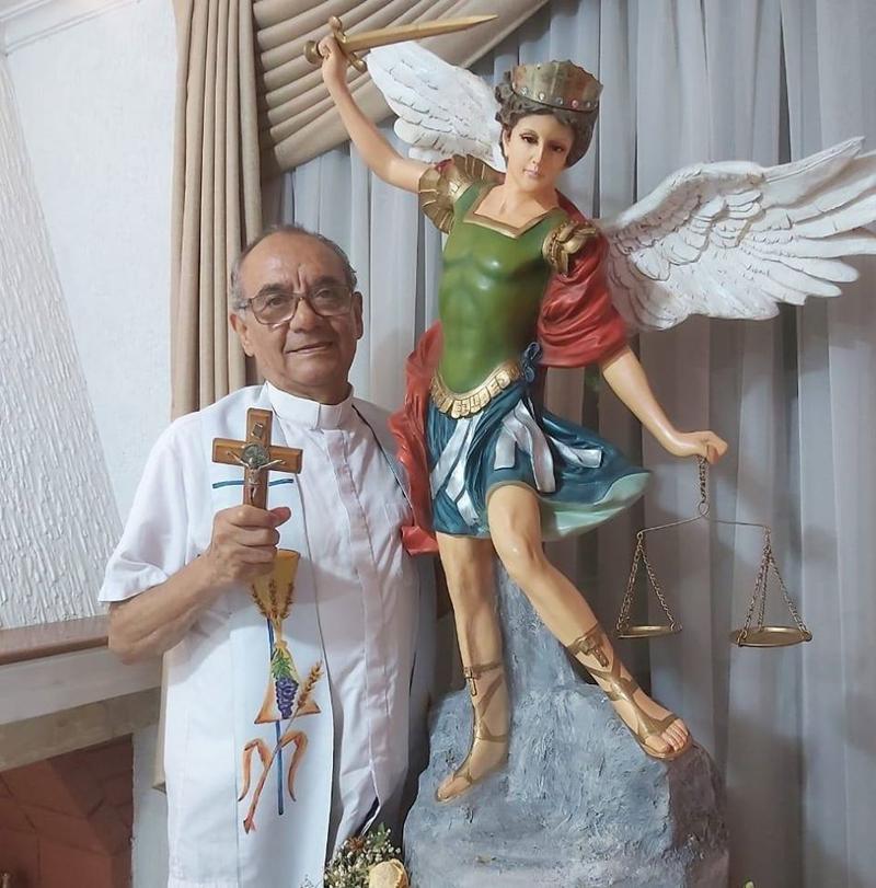 PADRE PEDRO SILVA