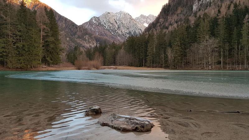 WEB3-LAKE-SLOVENIA-PLANŠARSKO-Moja-jezera.jpg