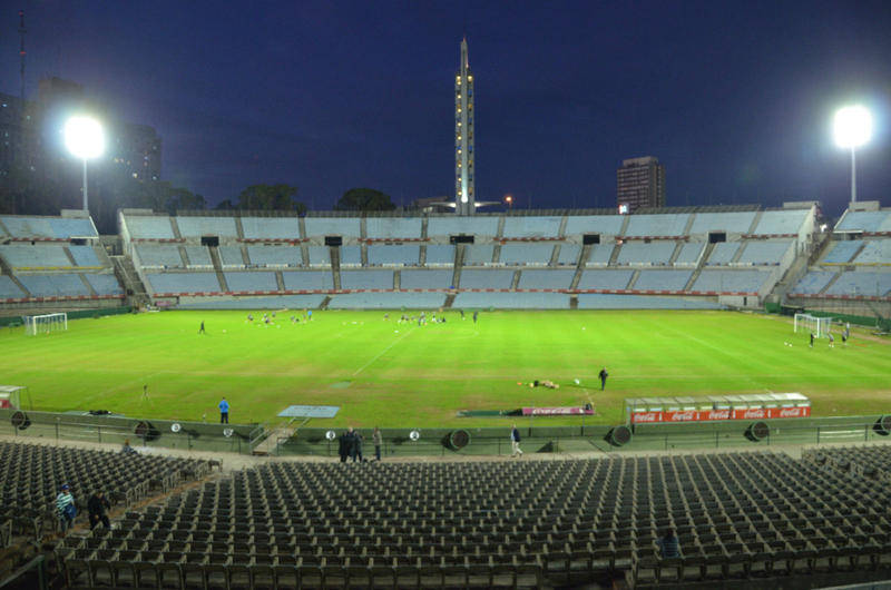 WEB-CENTENARIO-STADIUM-FOOTBALL-URUGUAY-MONTEVIDEO-10-Marko-Vombergar-ALETEIA.jpg - Aleteia.org | Español - valores con alma para vivir feliz CENTENARIO