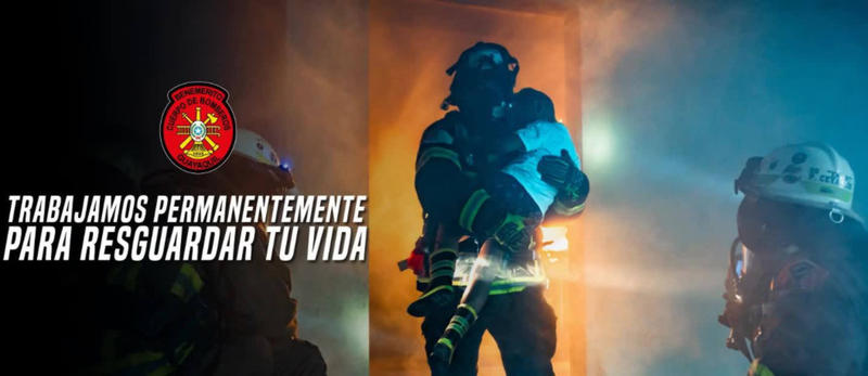 WEB-GUAYAQUIL-ECUADOR-BOMBEROS-FIREMEN-05-Benemerito-Cuerpo-de-Bomberos-Guayaquil.jpg - Aleteia.org | Español - valores con alma para vivir feliz GUAYAQUIL