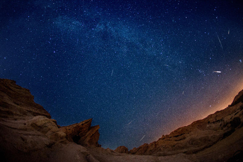 WEB-STARS-SKY-PERSEIDS-shutterstock_1030623472-Logra.jpg - Aleteia Polska PERSEIDS