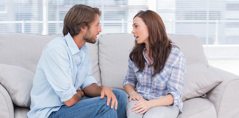 COUPLE HAVING ARGUMENT