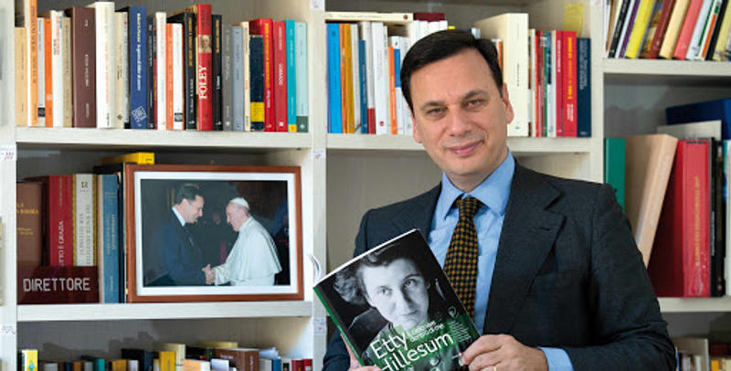 ANDREA MONDA