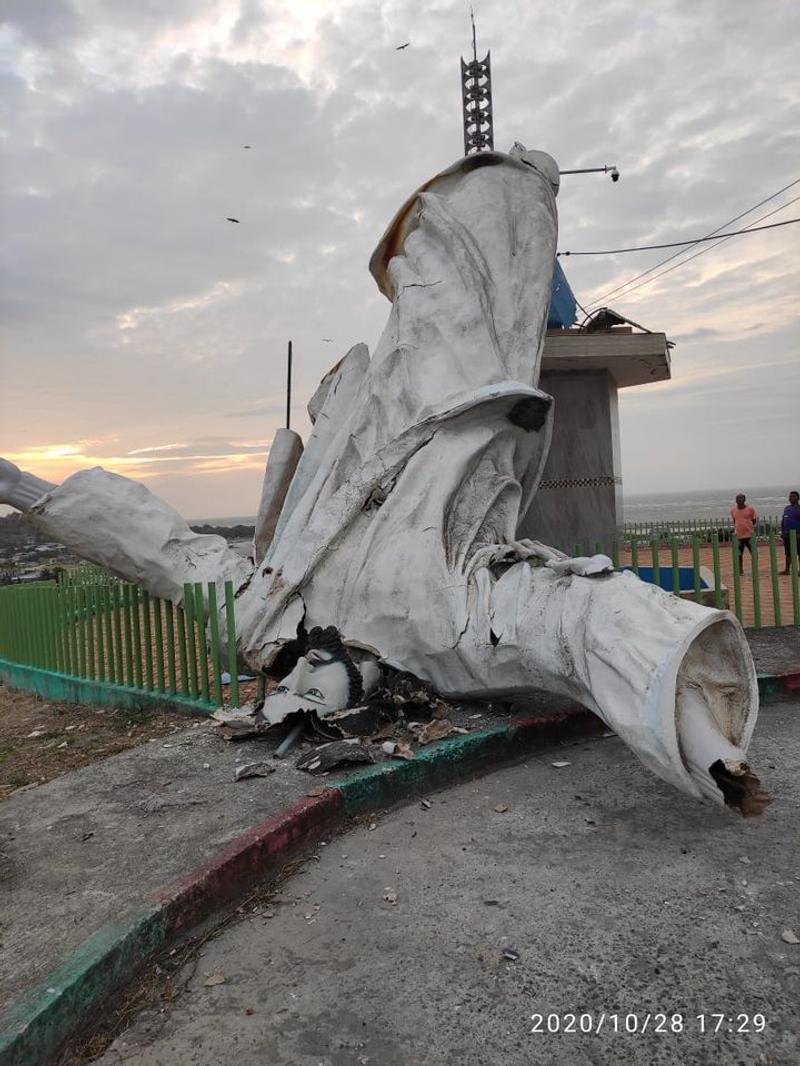ECUADOR-STATUE-CHRIST-ESMERALDAS-02-Gentileza-Montalvo-Horqueta-WP.jpg - Aleteia.org | Español - valores con alma para vivir feliz ESMERALDAS