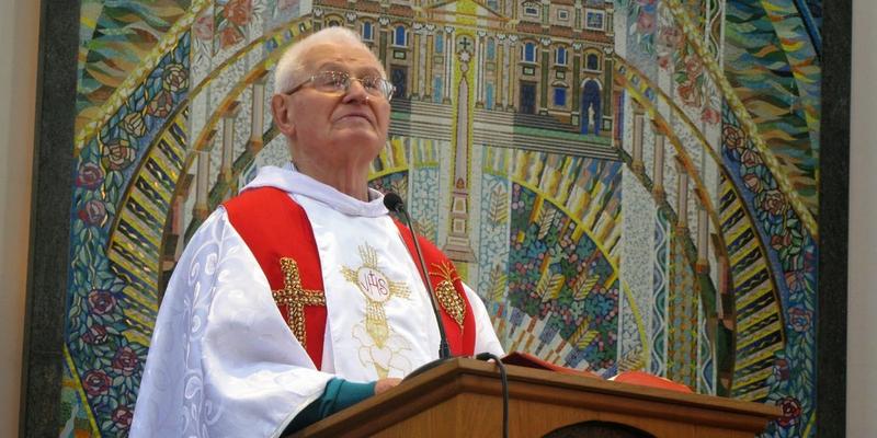 Frei Policarpo franciscano 96 anos