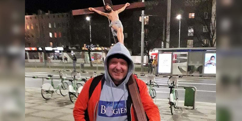 POLICJANT PIOTR